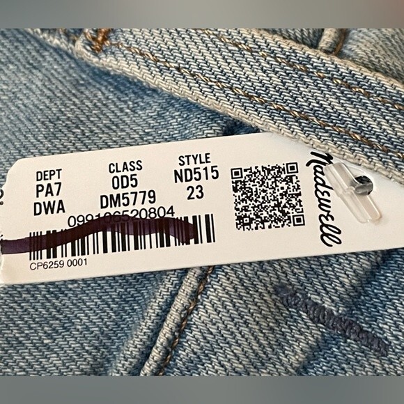 Madewell NWT The Perfect Vintage Straight Jean in Danby Wash Ripped Knee Size 23 - Picture 9 of 11